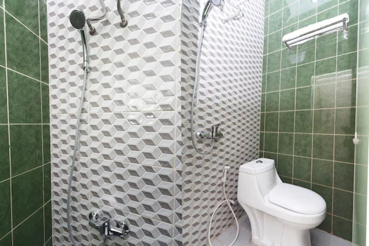 Super Oyo 1620 Sion Family Residence Grobogan Екстер'єр фото