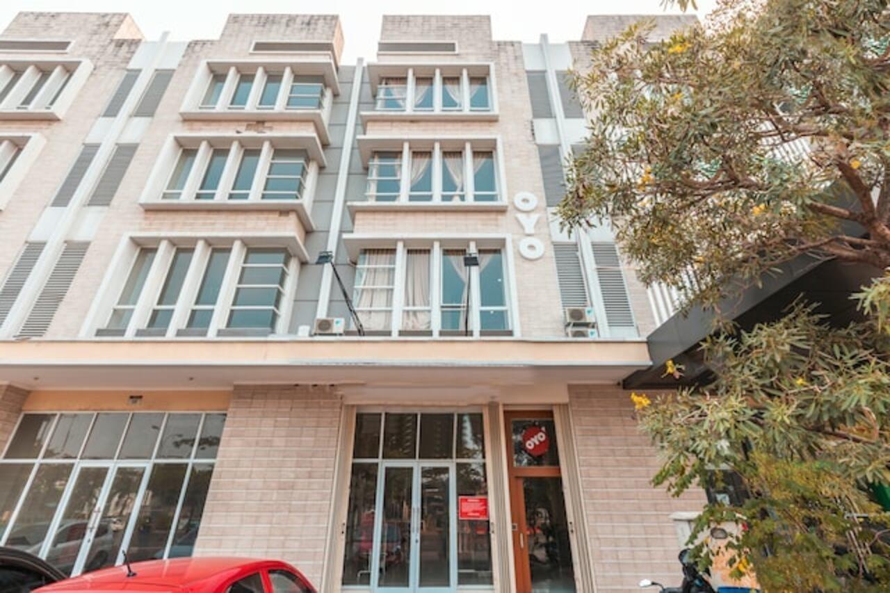 Super Oyo 1620 Sion Family Residence Grobogan Екстер'єр фото